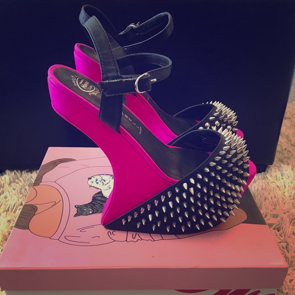 !!!REDUCED!!!Jeffrey Campbell Vicious Spiked Wedge